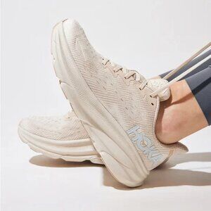 HOKA Clifton 9 eggnog sneakers